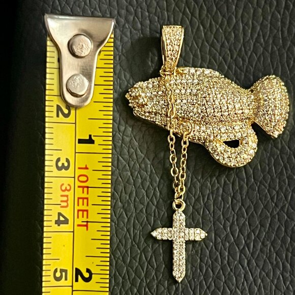 ICEMOB Moissanite Praying Hands Gold Plated Pendant & Rope Chain UNISEX - Picture 2 of 4